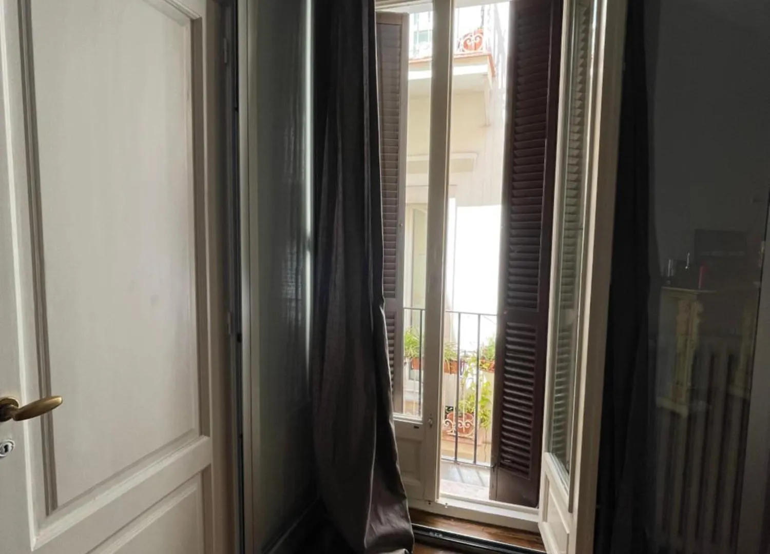 Konukevi Il Serafino Holiday Suites Bari