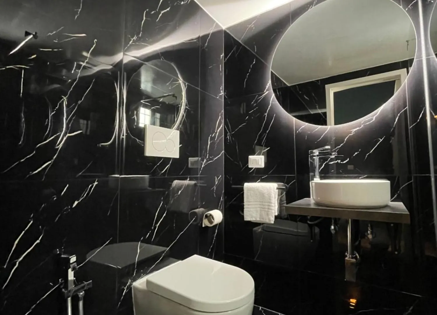 Il Serafino Holiday Suites Bari Konukevi